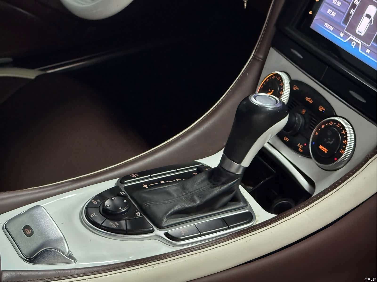 Mercedes-Benz SL, 2009 8