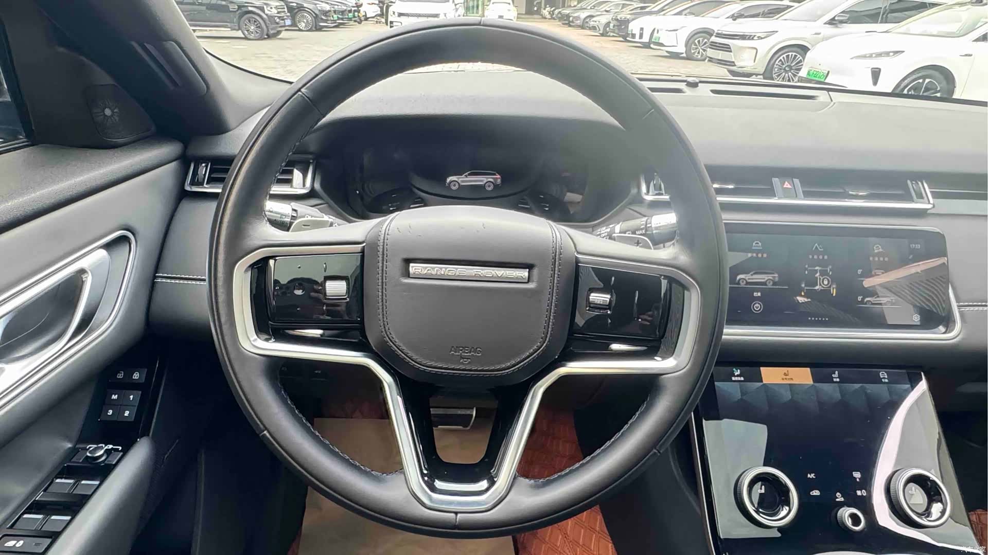 Land Rover Range Rover, 2023 12