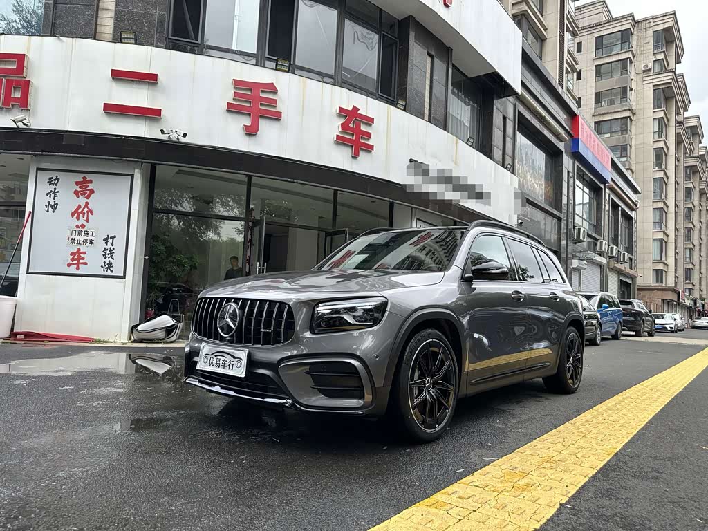 Mercedes-Benz GLB AMG