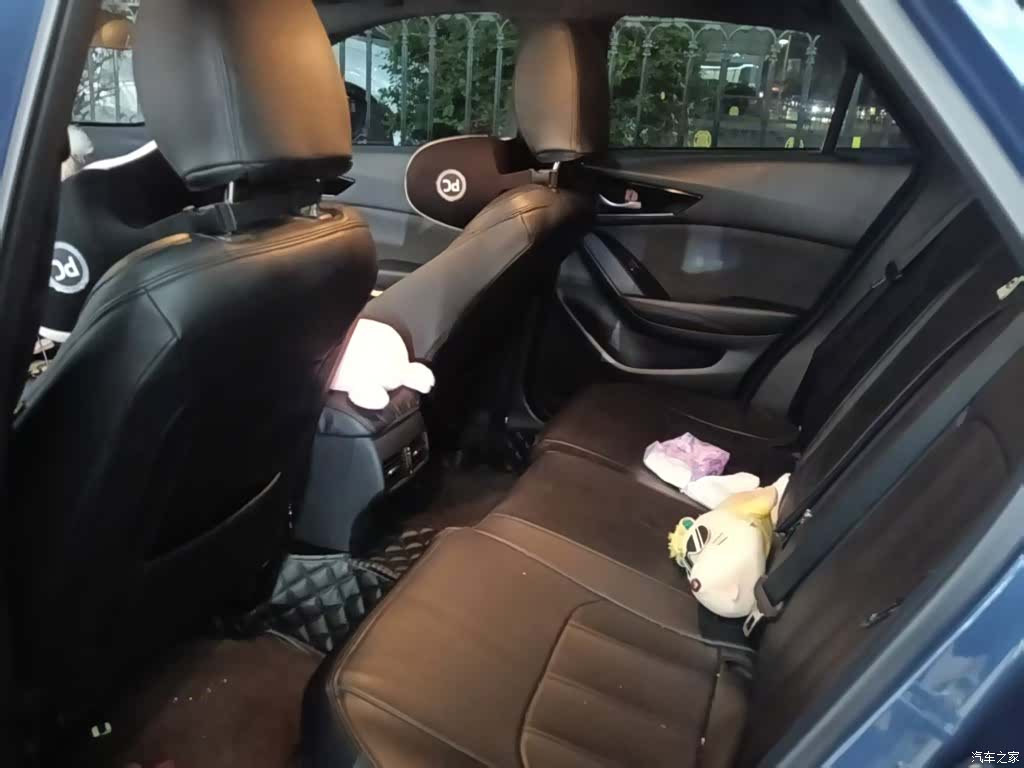 Mazda CX-4, 2020 все фото