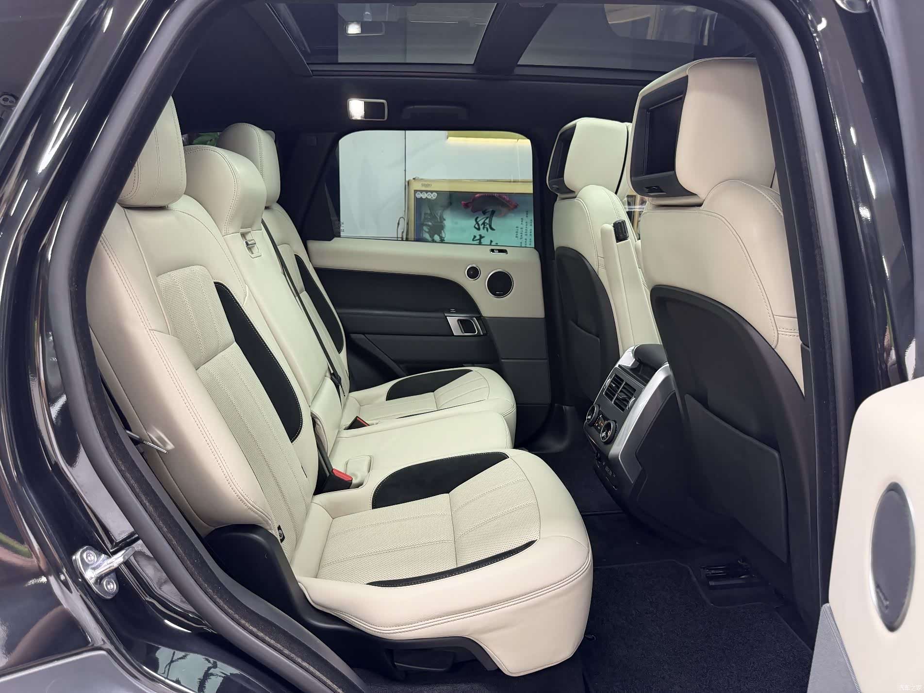 Land Rover Range Rover, 2019 33