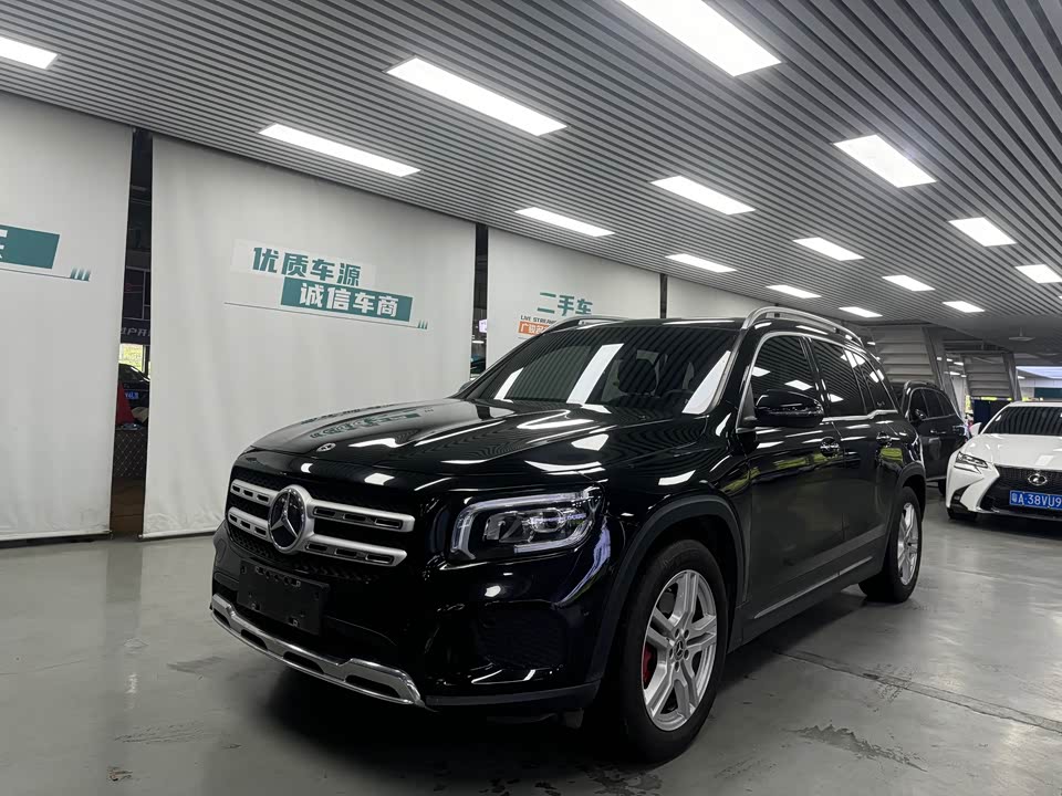 Mercedes-Benz GLB