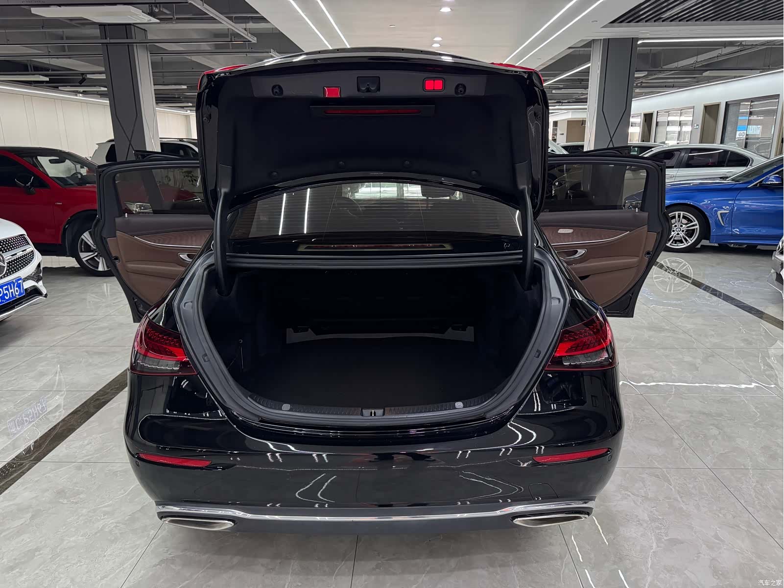 Mercedes-Benz E-Class, 2021 19