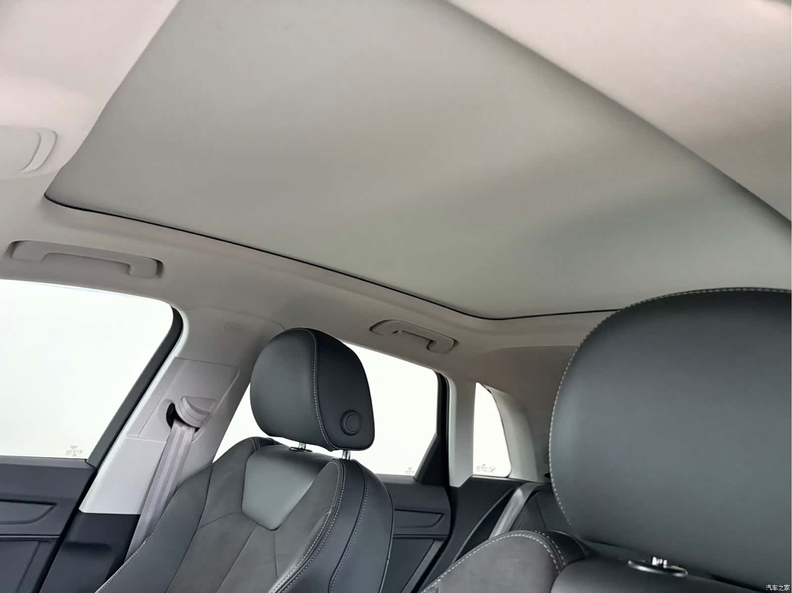 Audi Q3, 2023 6
