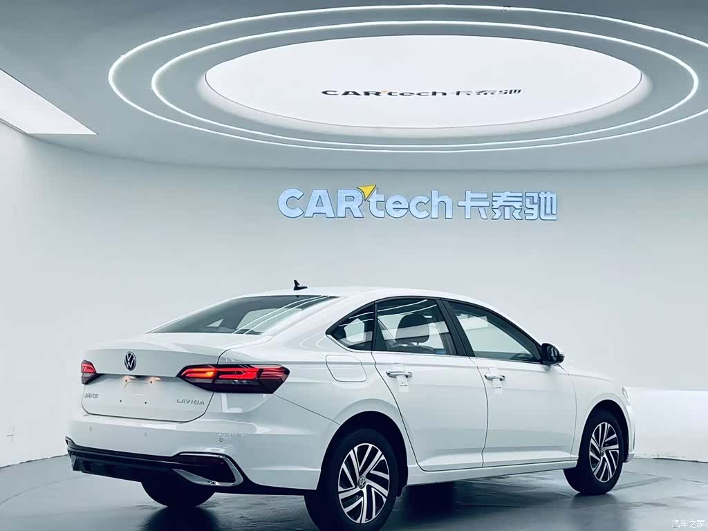 Volkswagen Lavida, 2026 все фото
