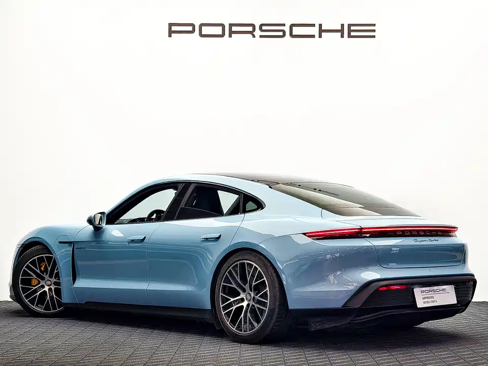 Porsche Taycan