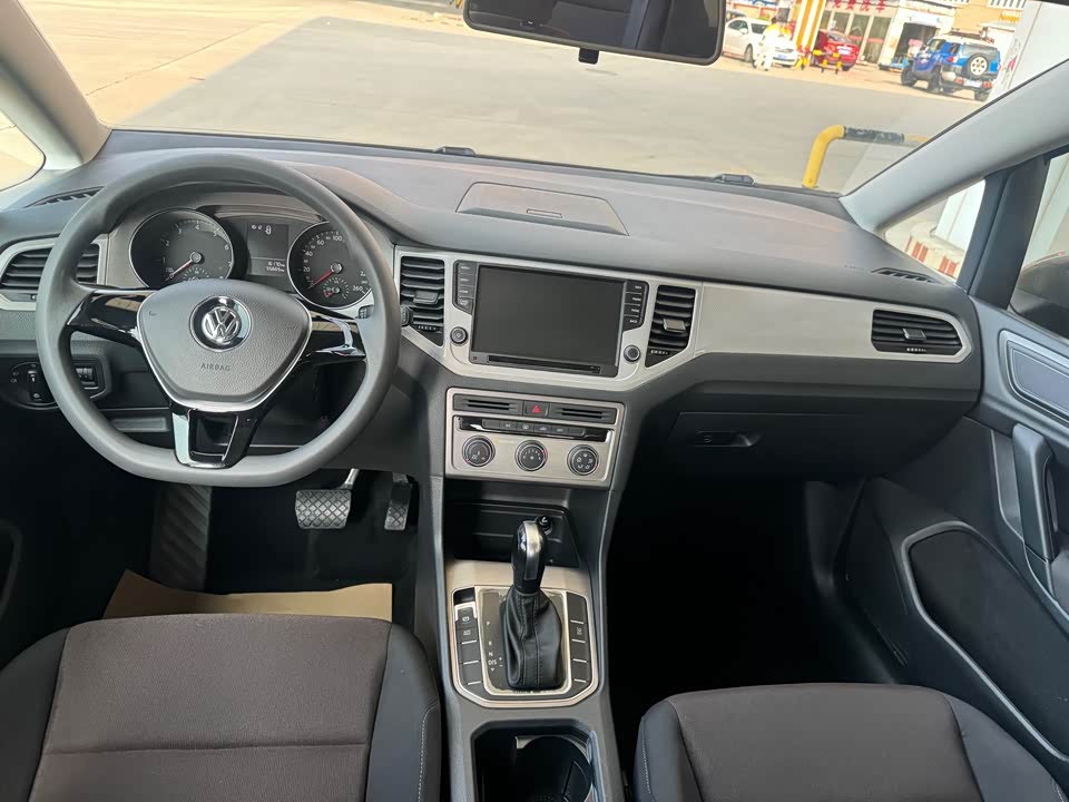 Volkswagen Golf*Jiayu Volkswagen Golf*Jiayu
