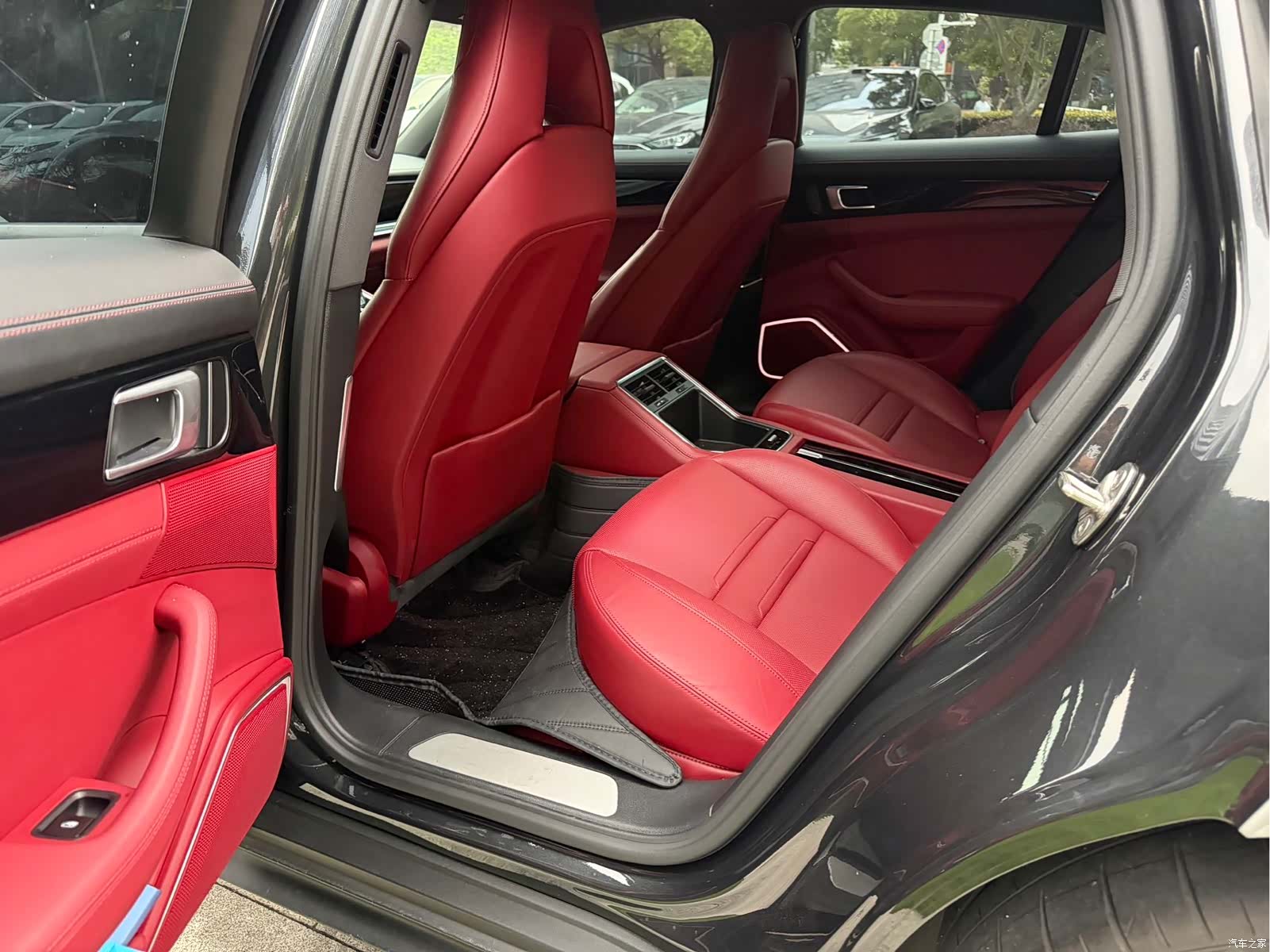 Porsche Panamera, 2023 8
