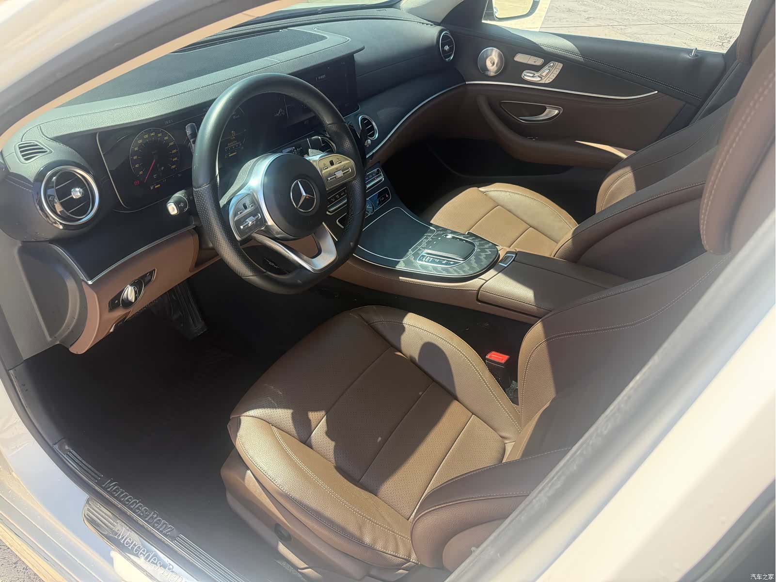 Mercedes-Benz E-Class, 2020 4