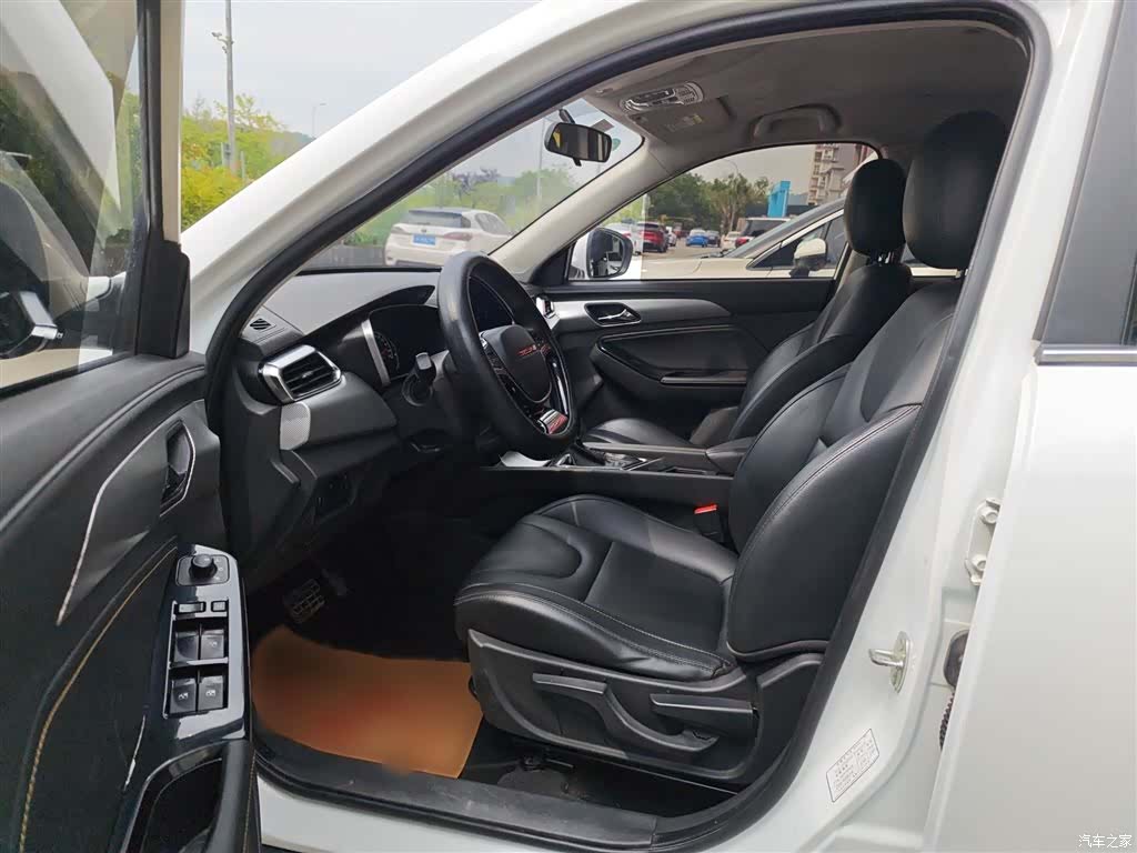 BAIC X3, 2020 9