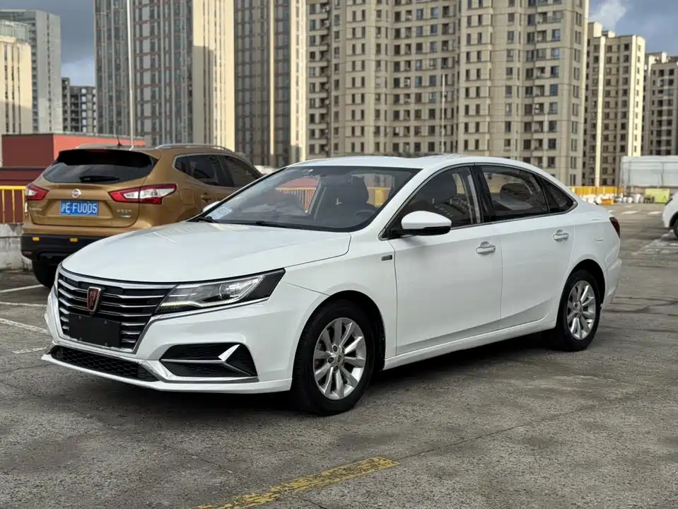 Roewe i6