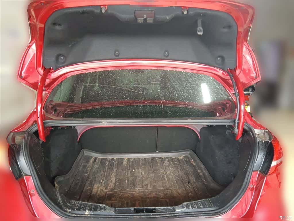 Ford Focus, 2018 10