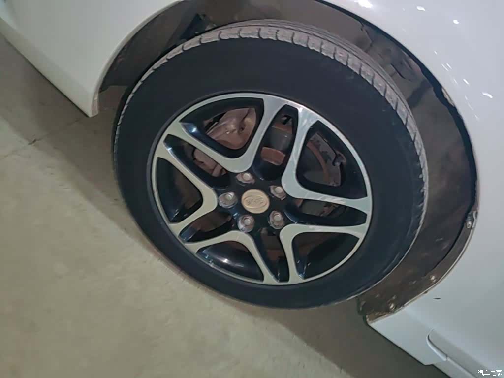 BYD G5, 2014 23