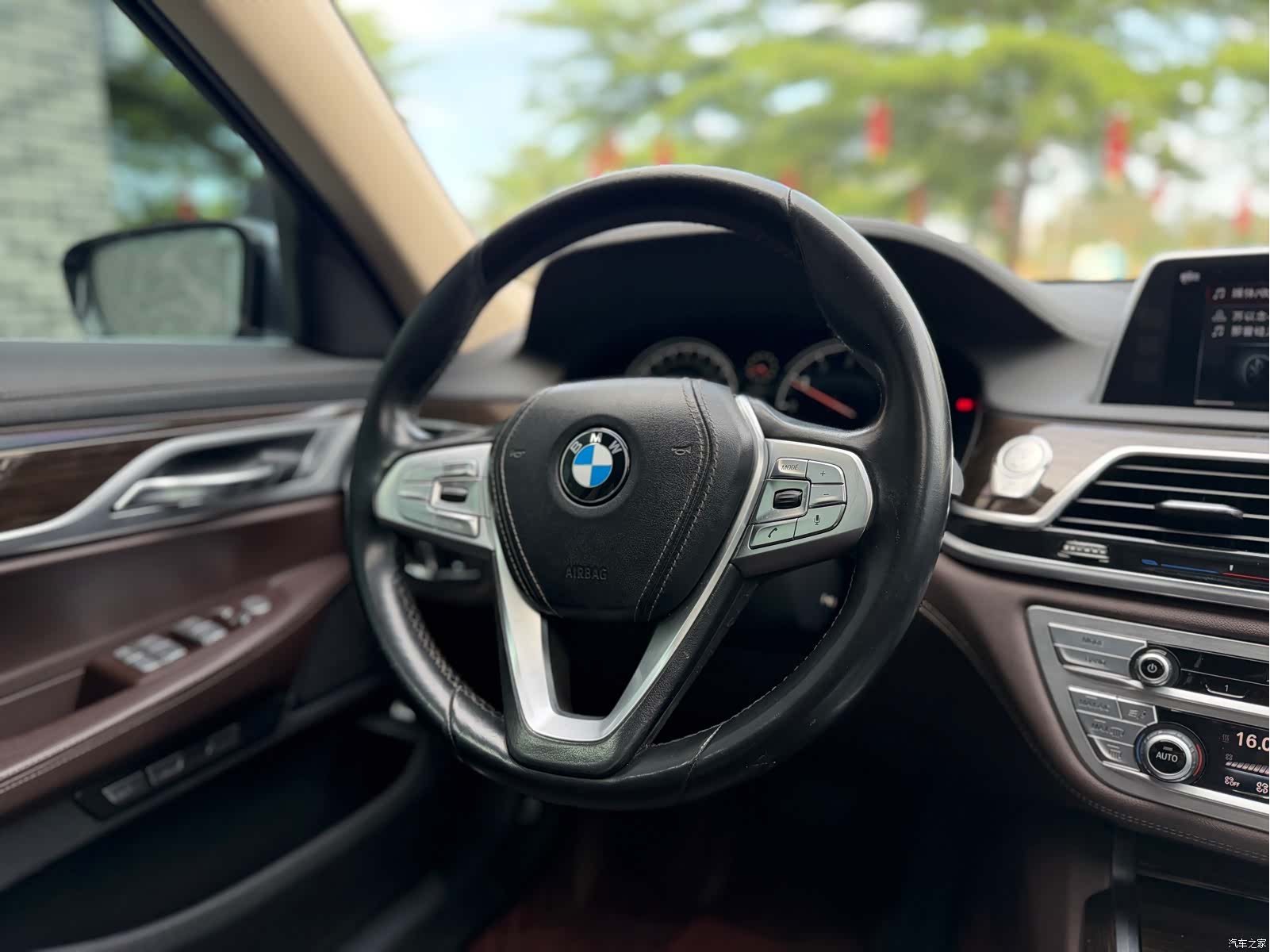BMW 7 Series, 2017 13