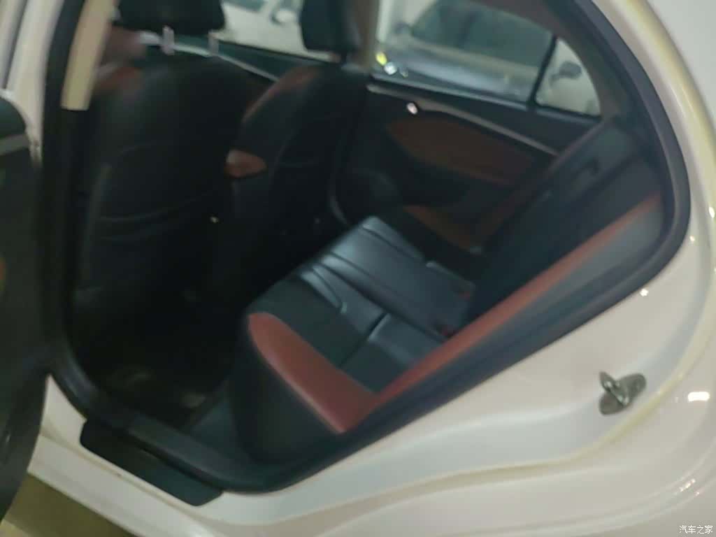 BYD G5, 2014 17