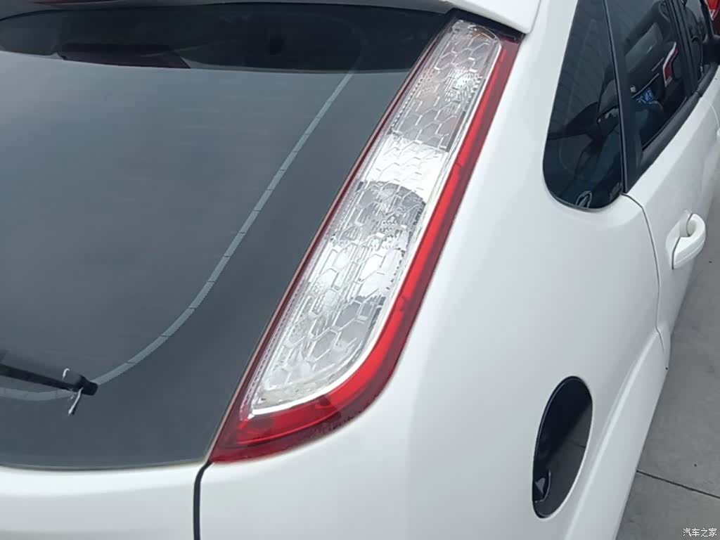 Ford Focus, 2015 24