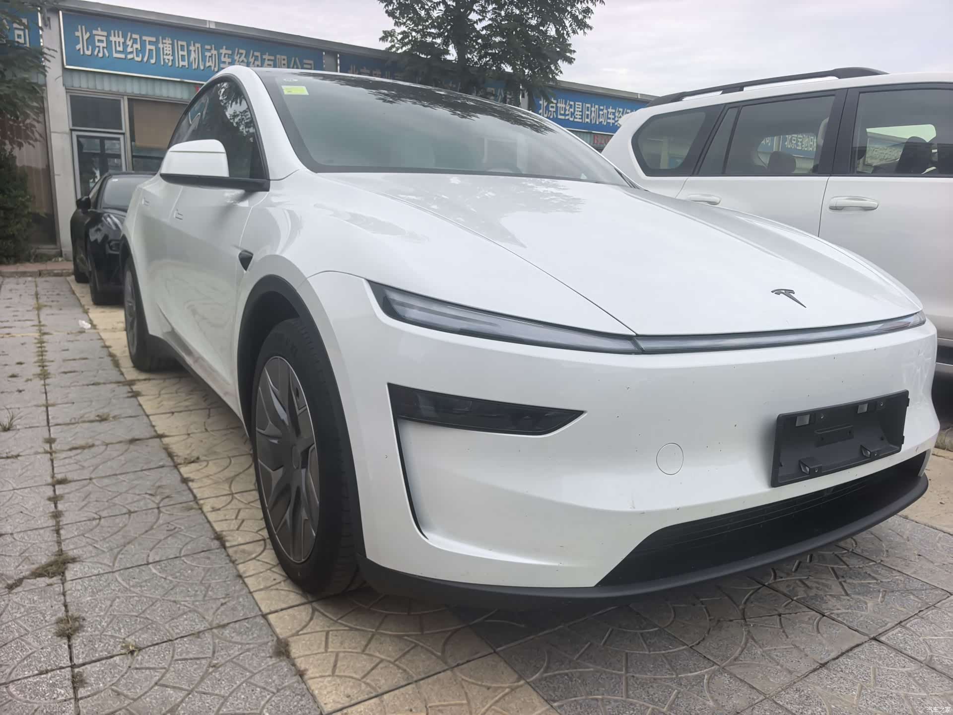 Tesla Model Y, 2026 3