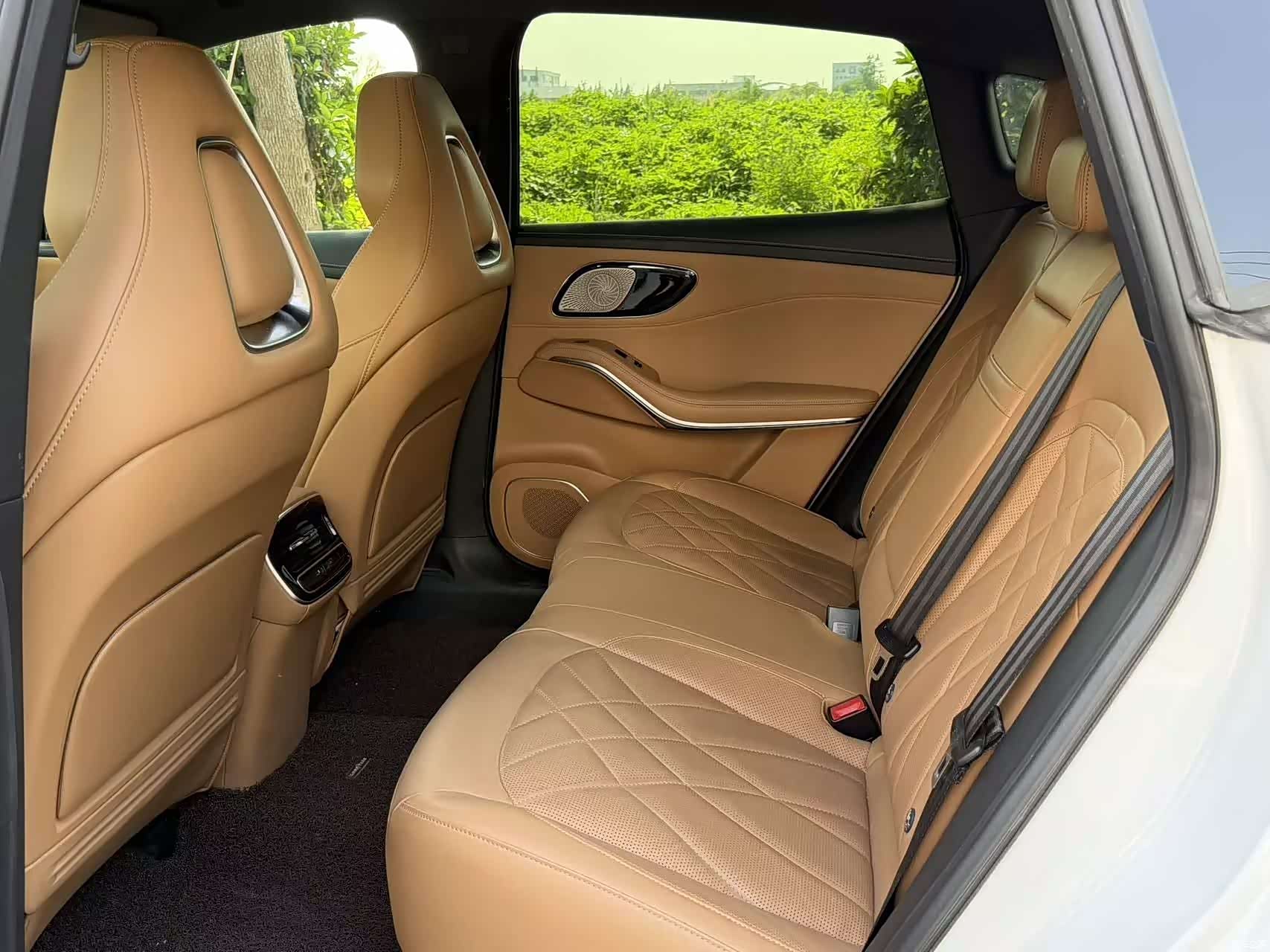 Rising Auto R7, 2023 все фото
