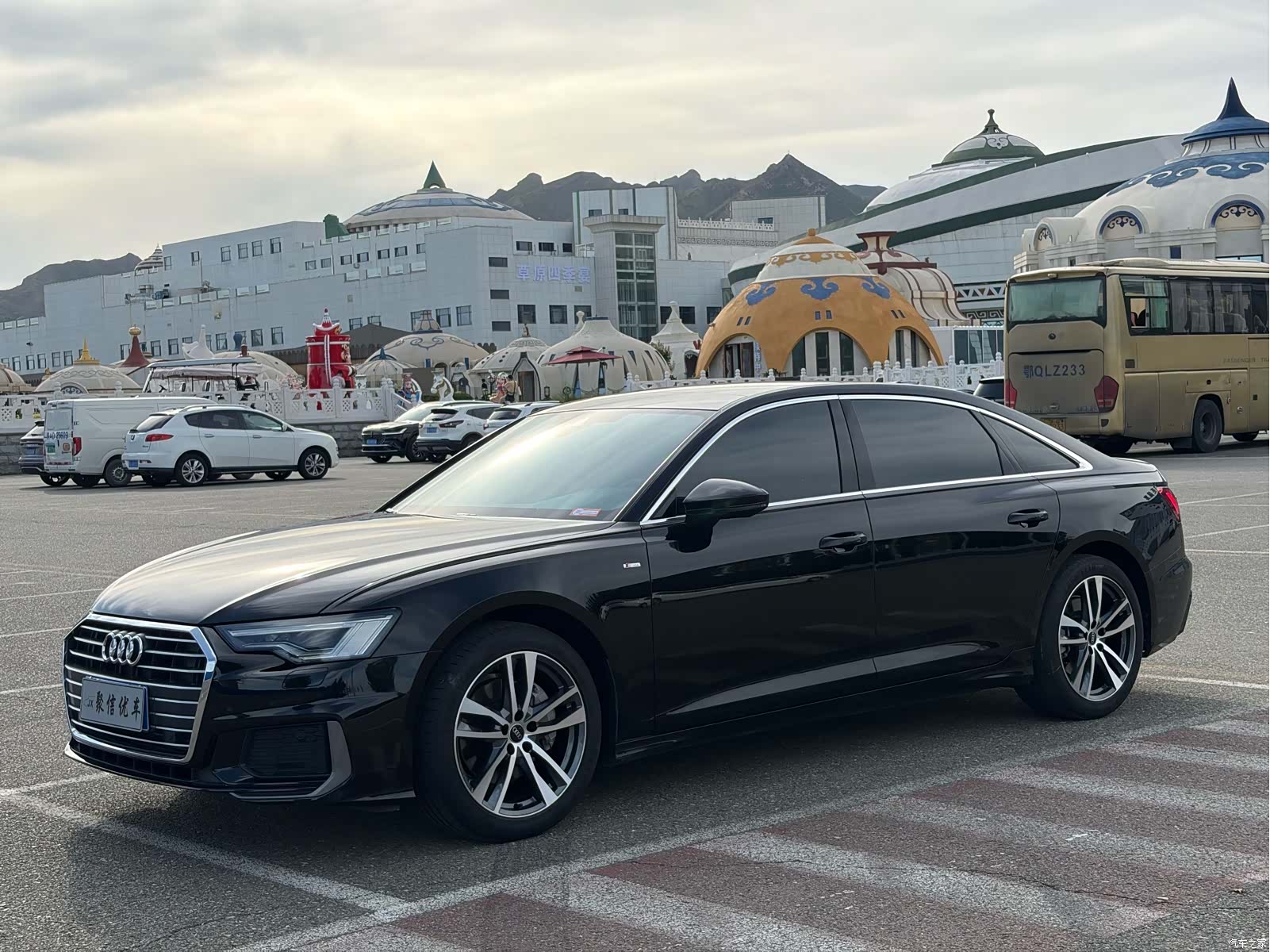 Audi A6L, 2022 3