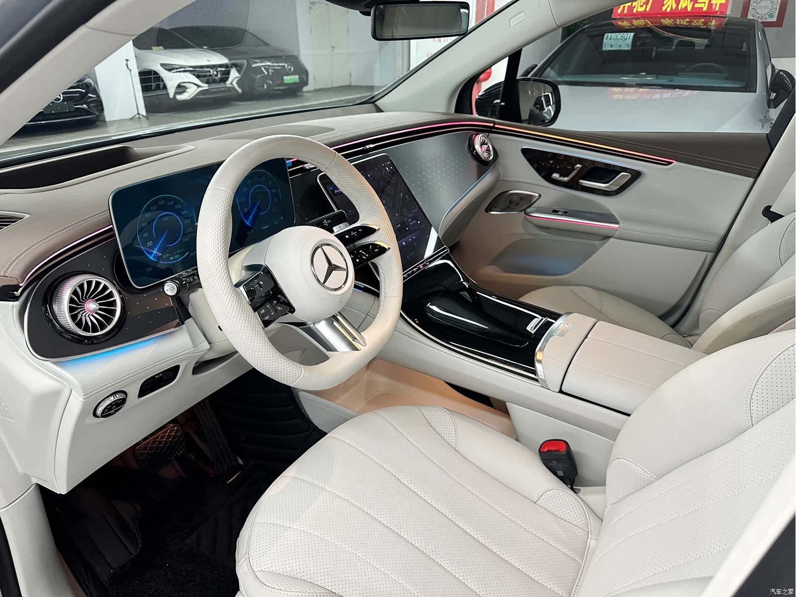 Mercedes-Benz EQE, 2026 13