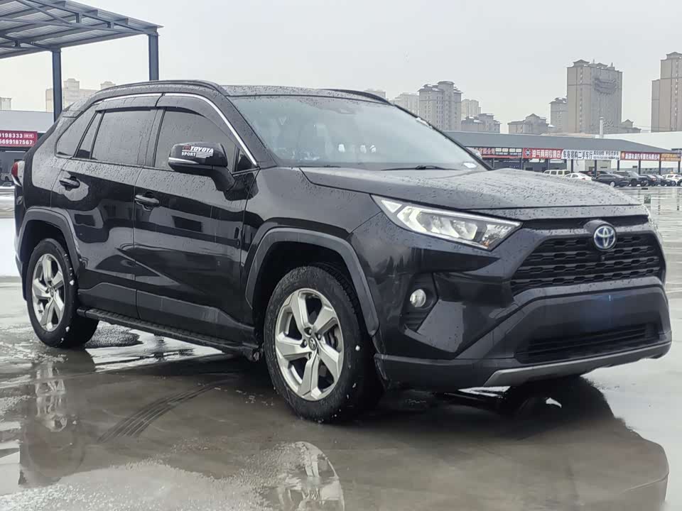 Toyota RAV4 Rongfang