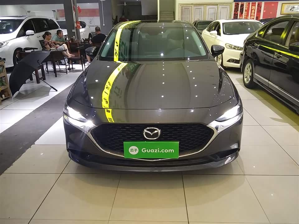 Mazda 3 Angkesaila