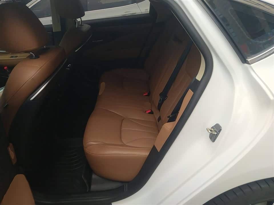 Geely Borui
