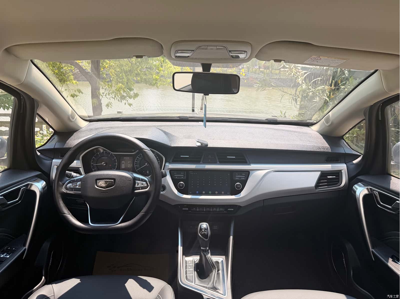 Geely X3, 2019 все фото