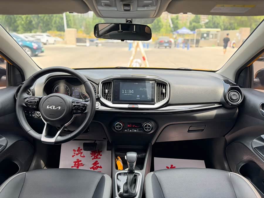 Kia Stonic 2022, фото 9