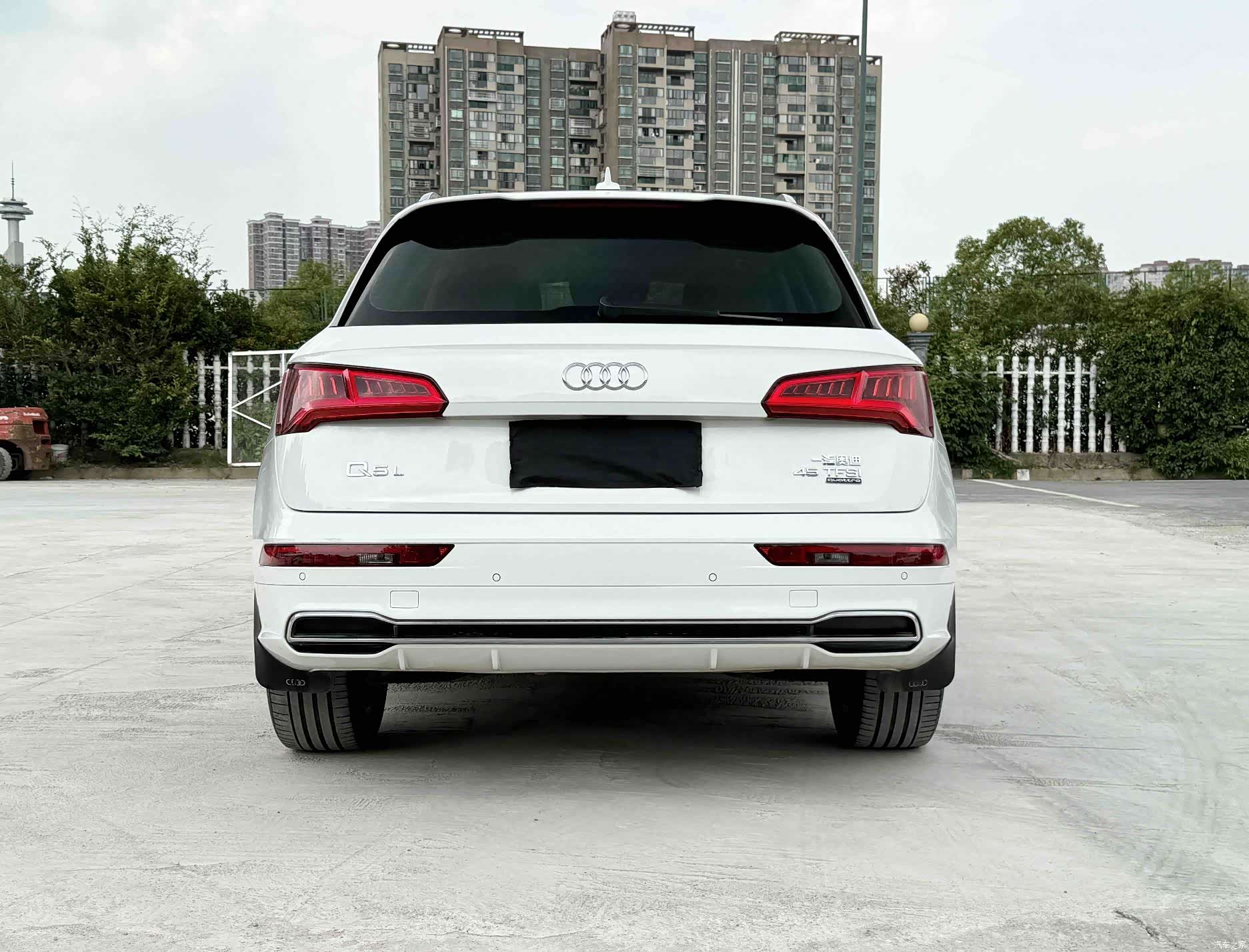 Audi Q5L, 2019 все фото