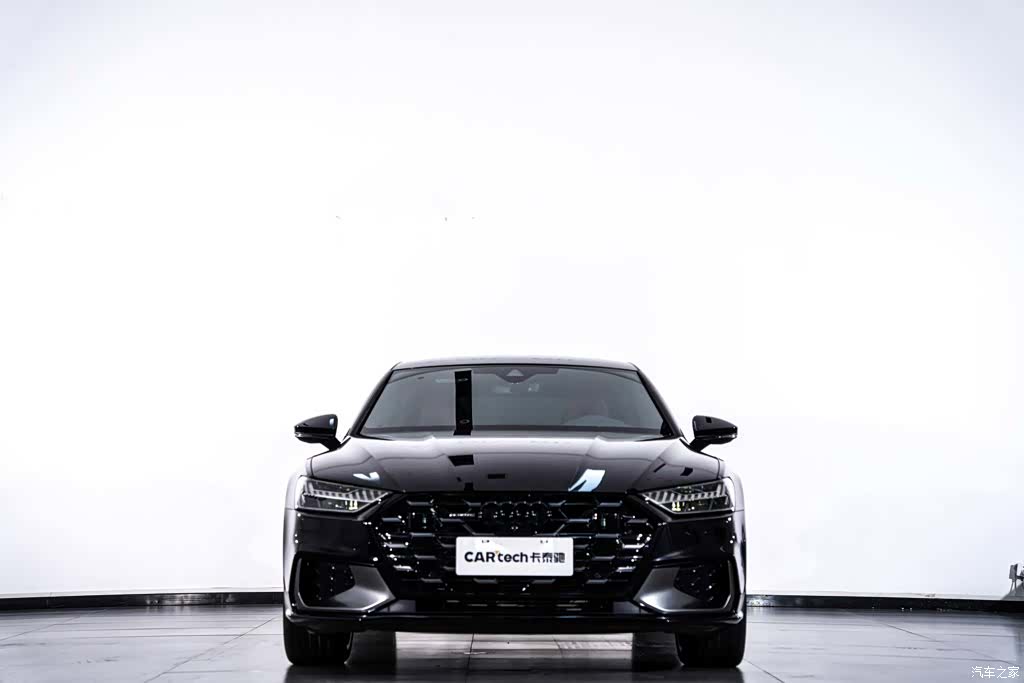 Audi A7L, 2025 4