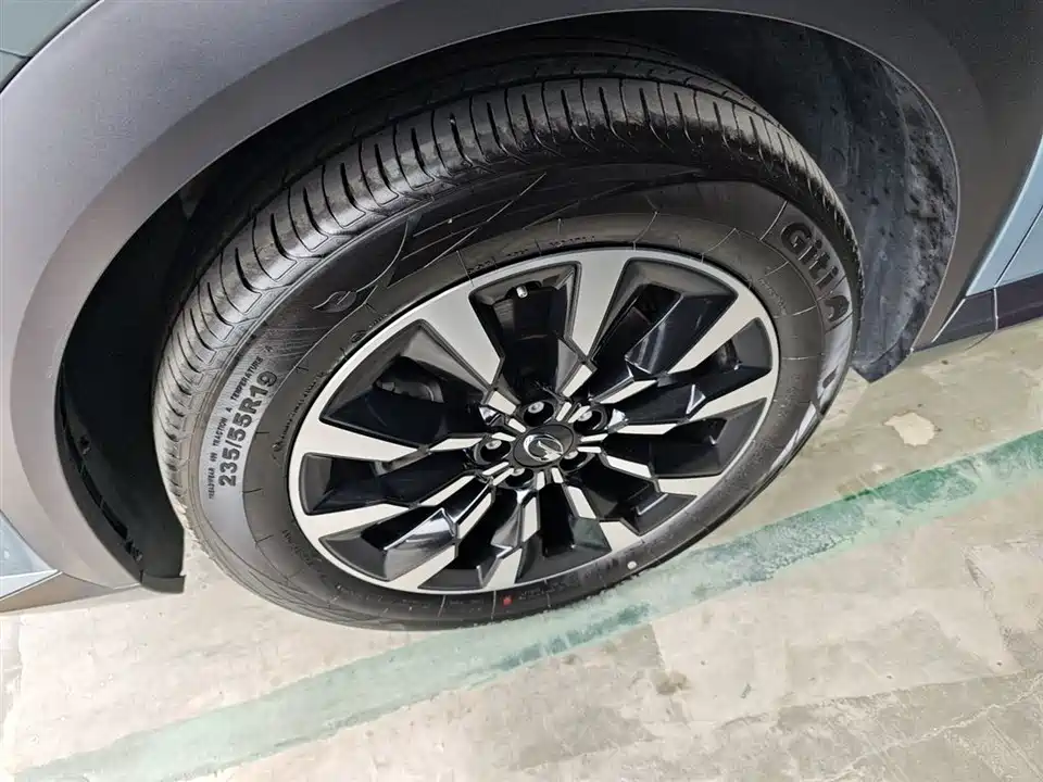 Trumpchi Shadow cool