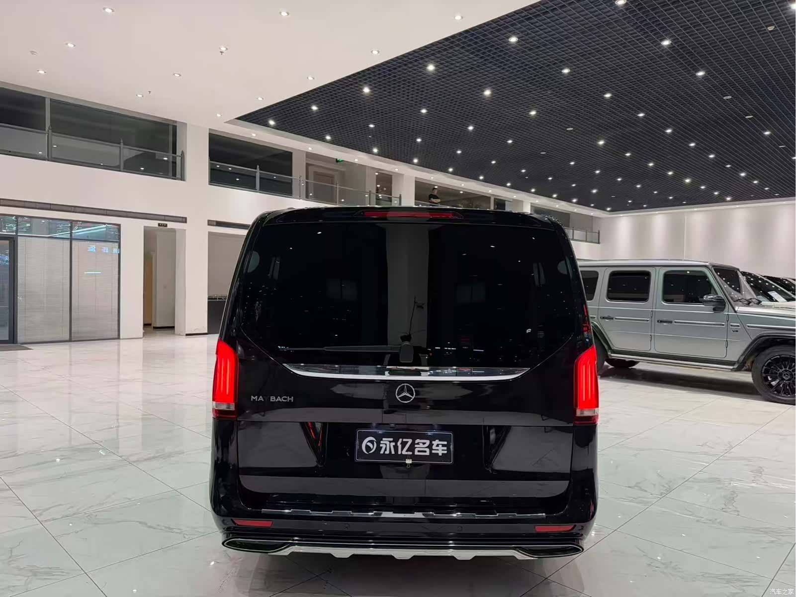 Mercedes-Benz V-Class, 2020 15
