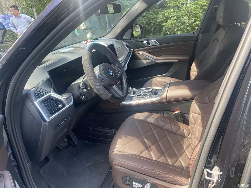 BMW X5, 2024 все фото