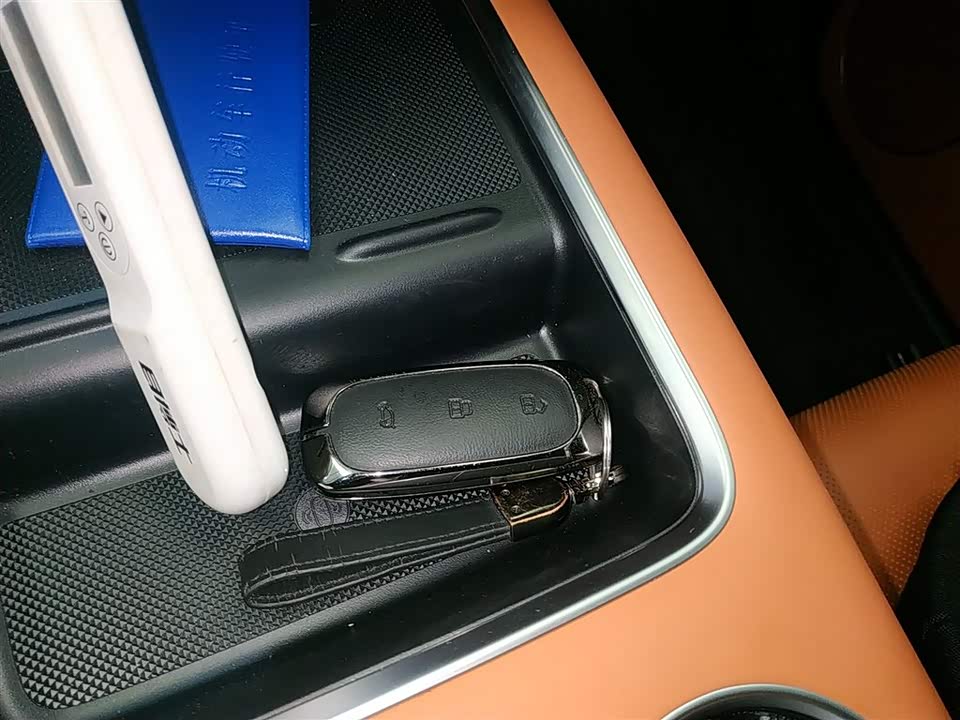 Li Auto Ideal L8