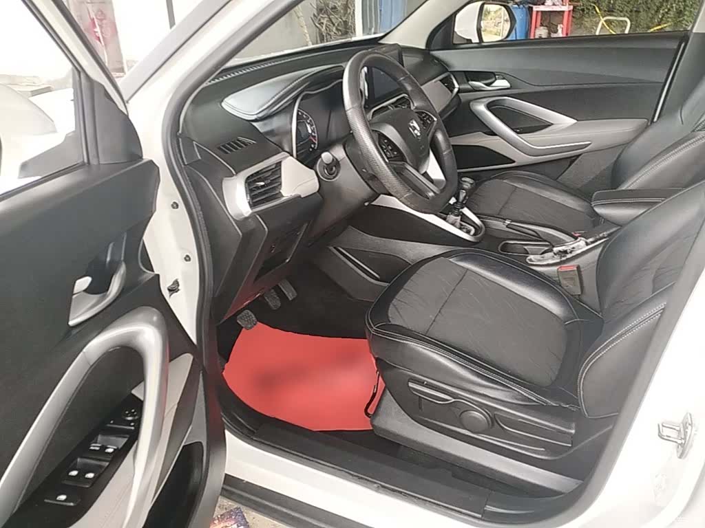 Wuling 510, 2017 16