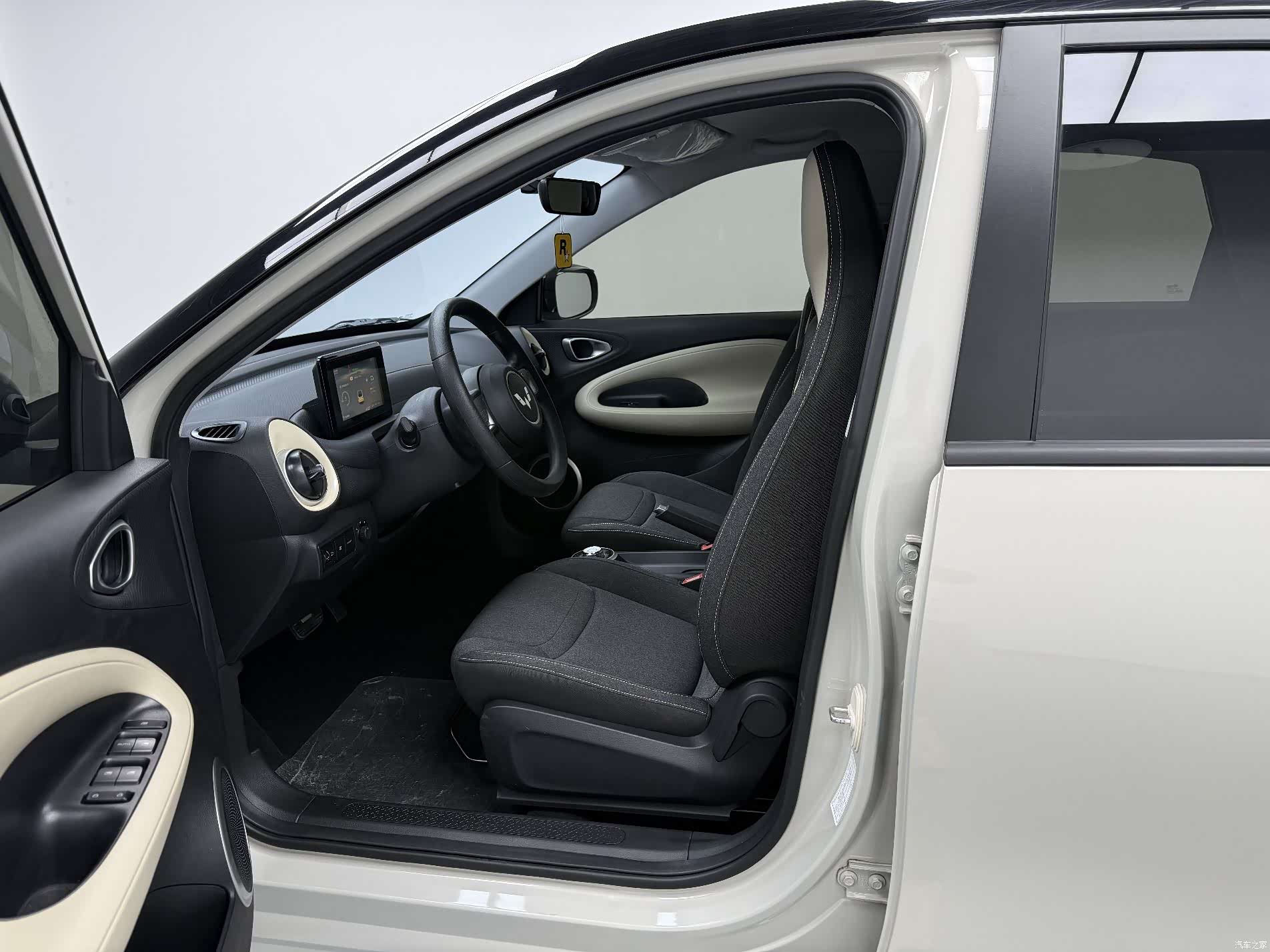Wuling Bingo, 2025 18