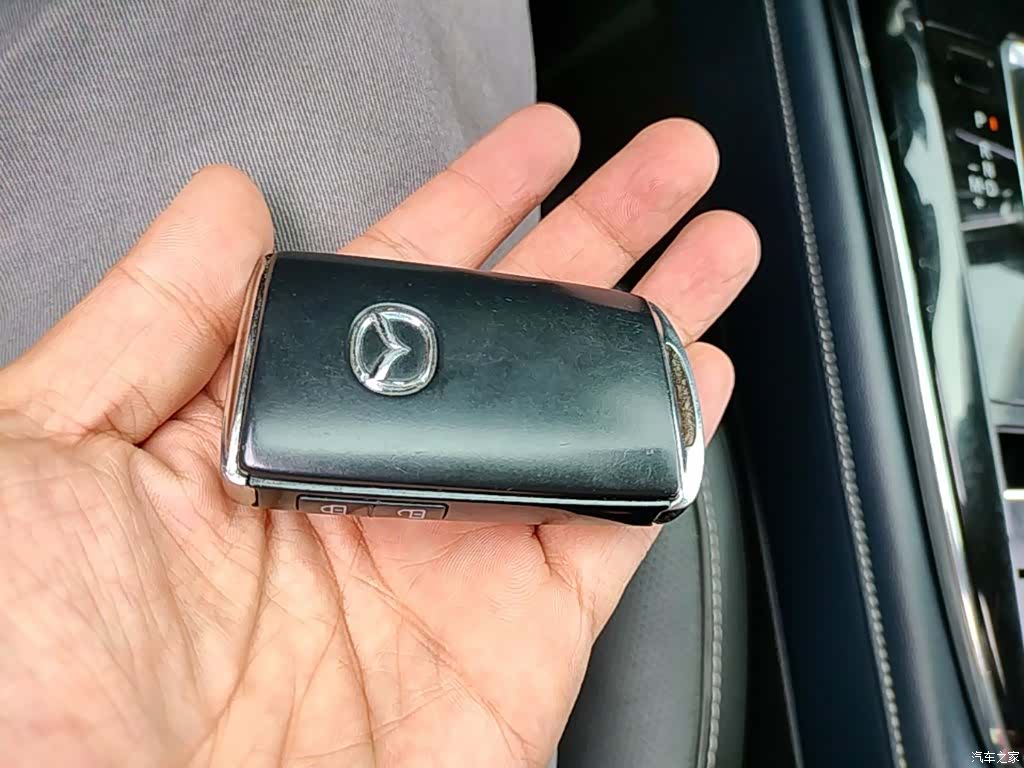 Mazda CX-30, 2021 15