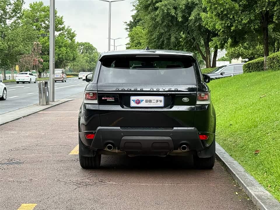 Land Rover Range Rover Sport Land Rover Range Rover Sport