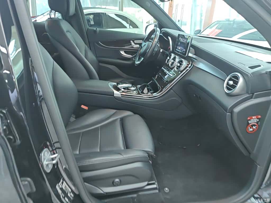 Mercedes-Benz GLC, 2019 25