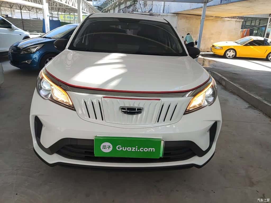 Geely EX3, 2022 3