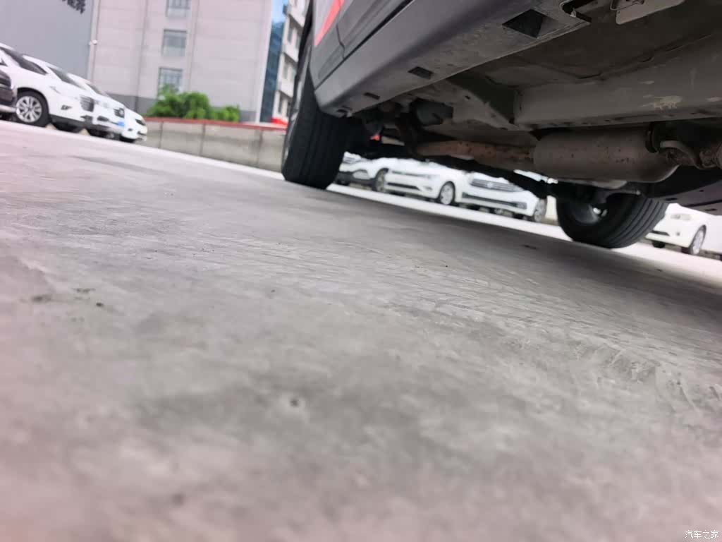 DongFeng AX7, 2022 21