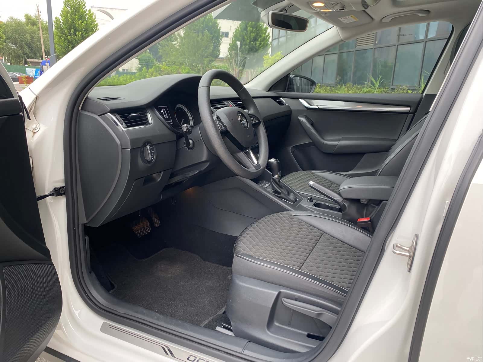 Skoda Octavia, 2020 4