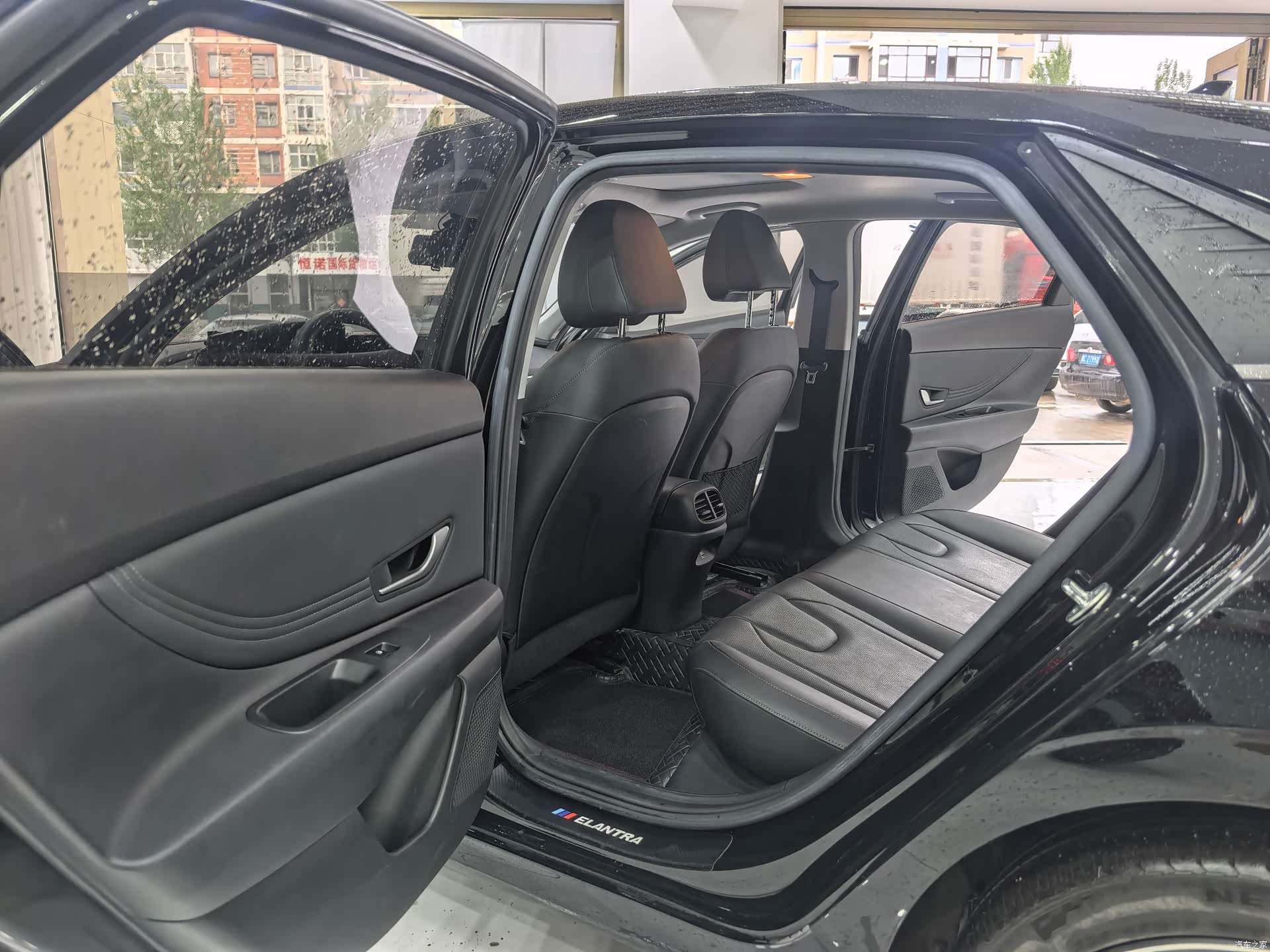 Hyundai Elantra, 2022 9