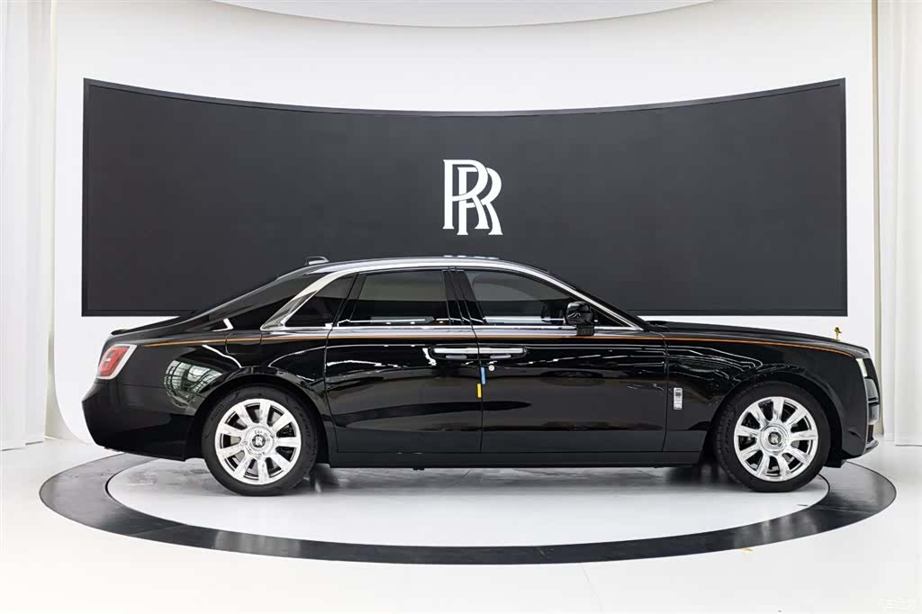 Rolls-Royce Ghost, 2023 7