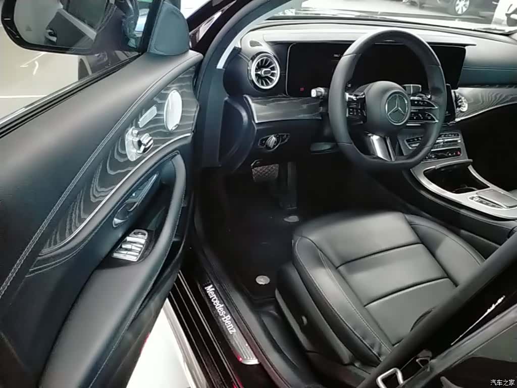 Mercedes-Benz E-Class, 2021 16
