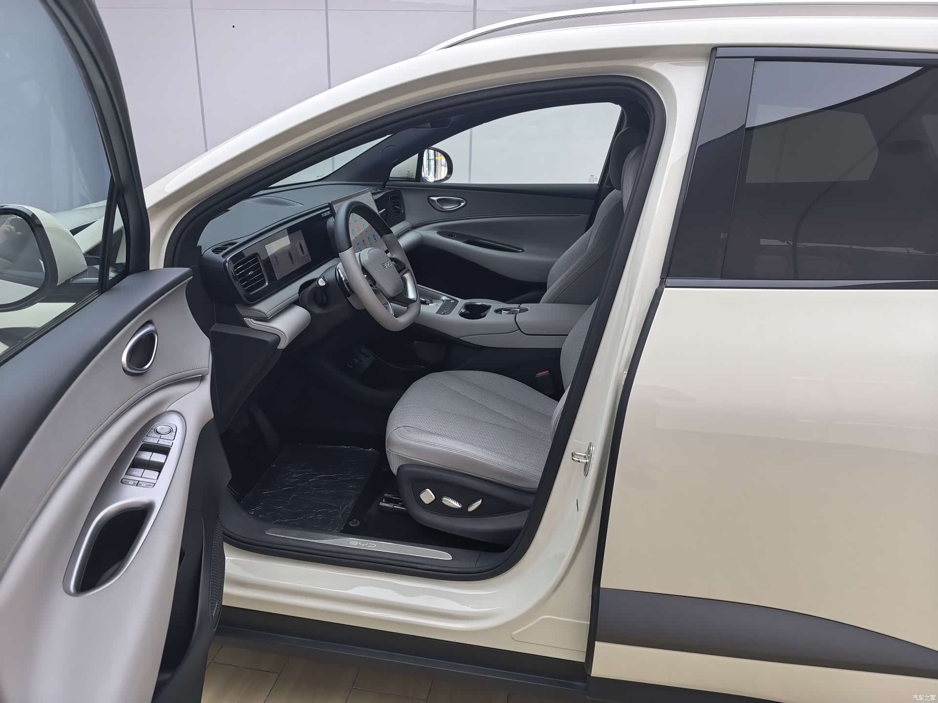 BYD HiAce, 2025 7