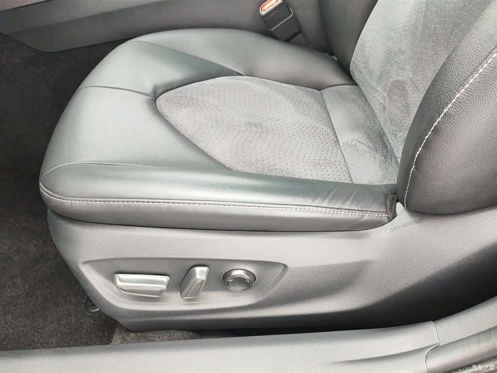 Toyota Camry, 2022 20