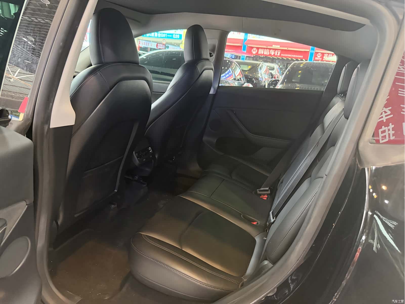 Tesla Model Y, 2022 9