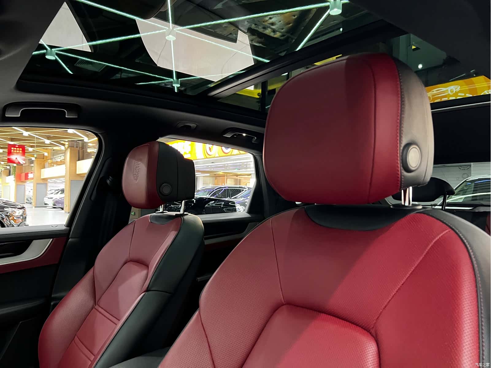 Porsche Cayenne, 2024 3